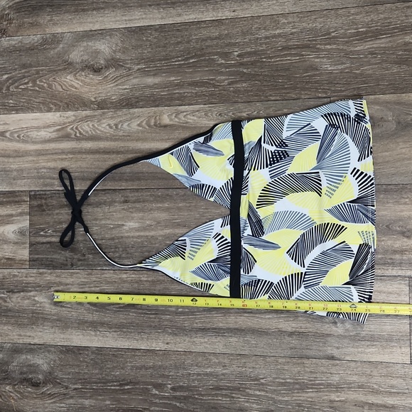 Nike Yellow/Black Floral Tankini Top Size 10 - Picture 7 of 7